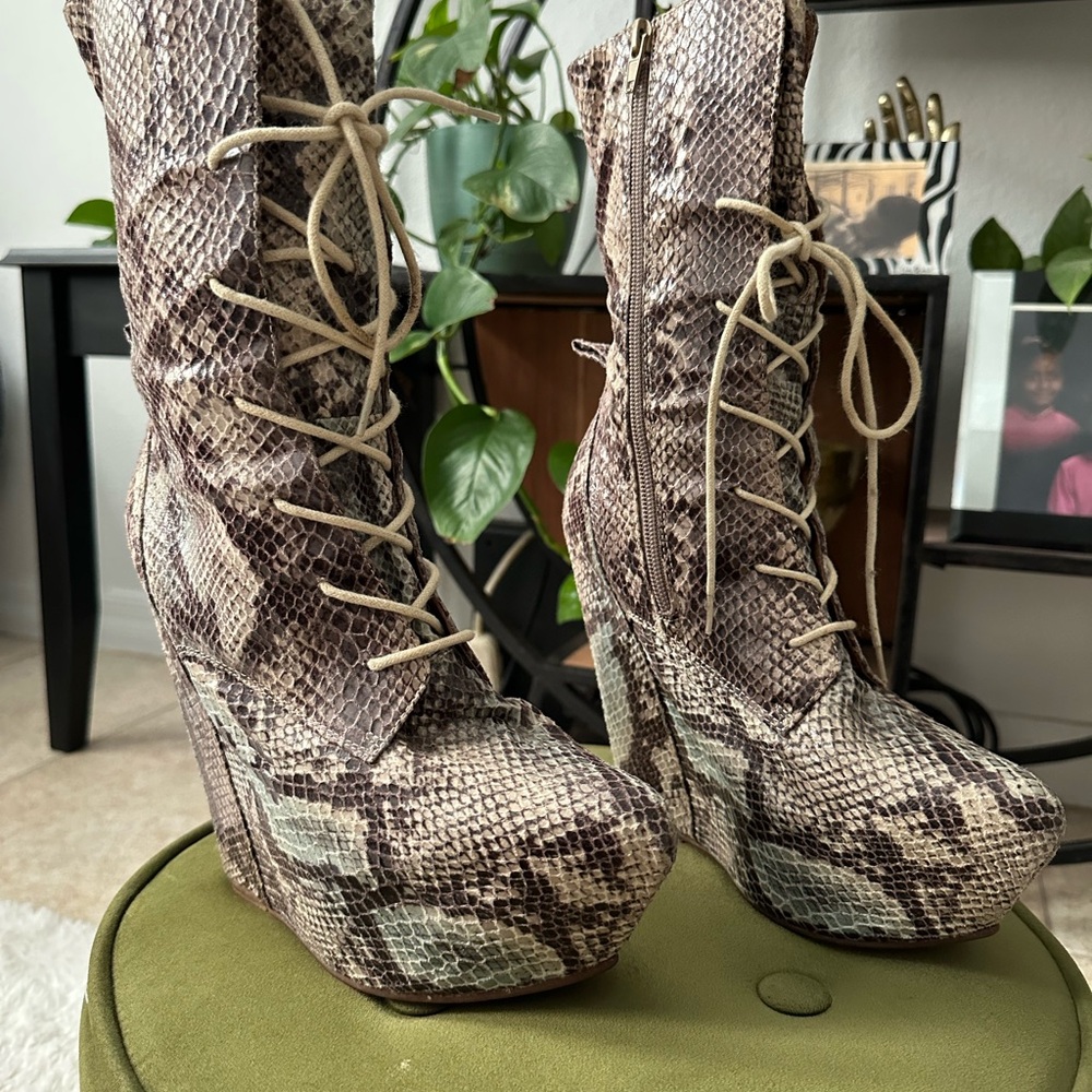 Exotic Brown Lace Up Boots wedges